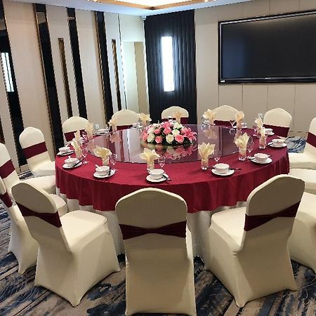 Holiday Inn Express Chengdu Tianhe Luaran gambar